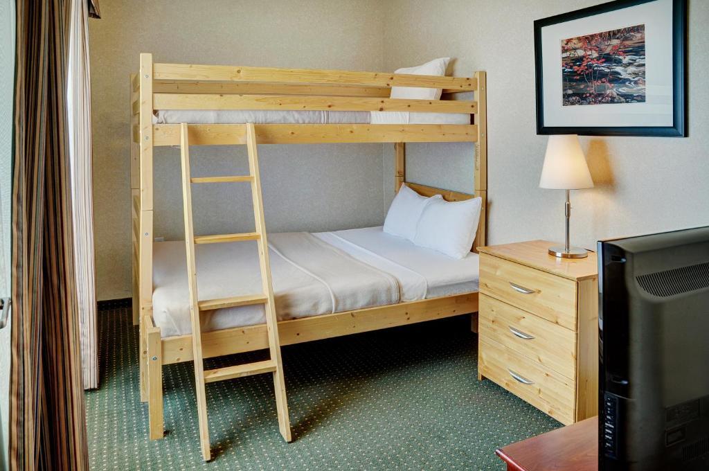 Lakeview Inns & Suites - Slave Lake Luaran gambar